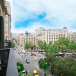 Ático dúplex con plazas de aparcamiento y trastero en una finca del famoso Enric Sagnier