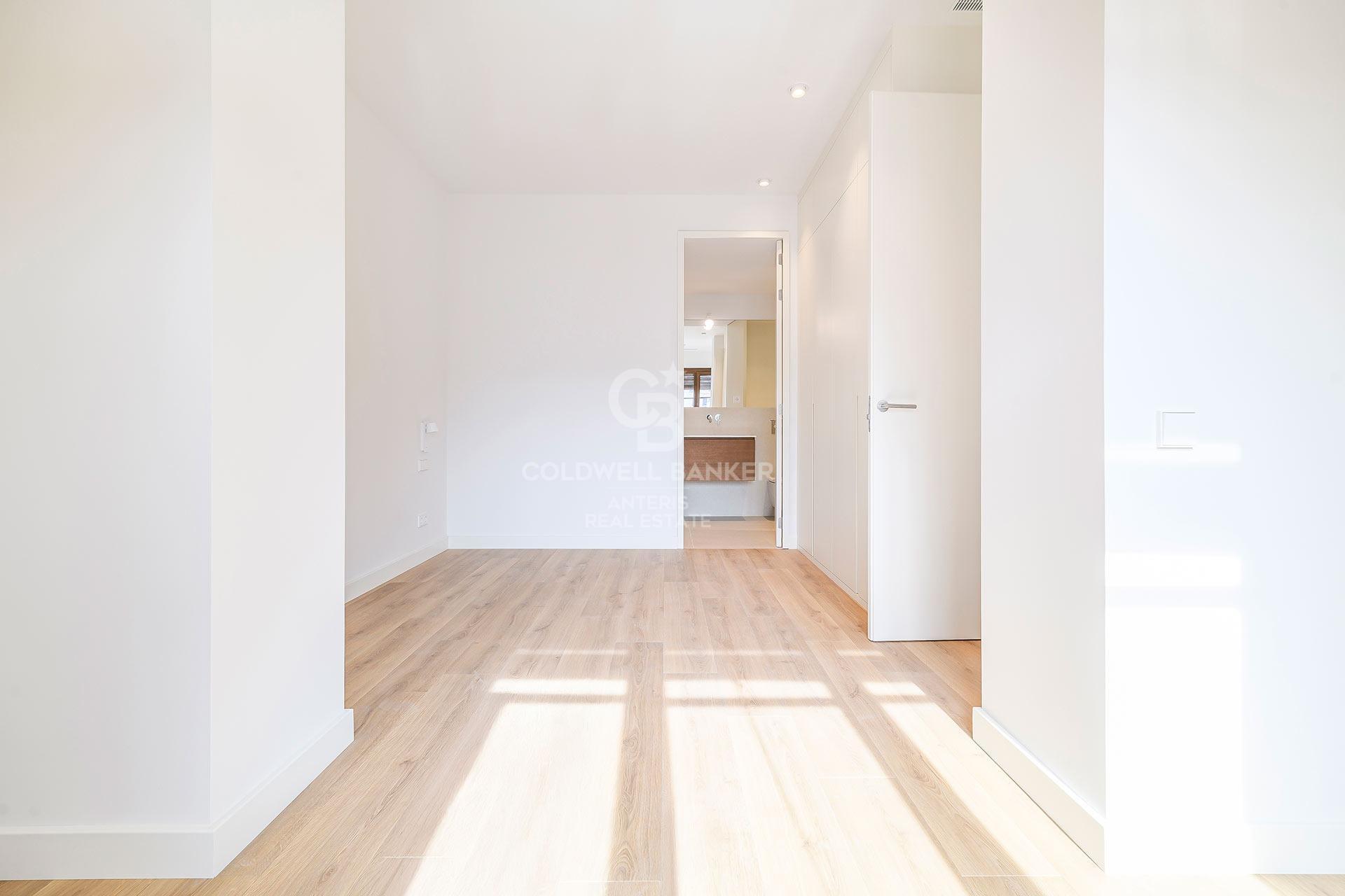 Penthouse z tarasem w doskonałej lokalizacji przy Paseo de Gracia