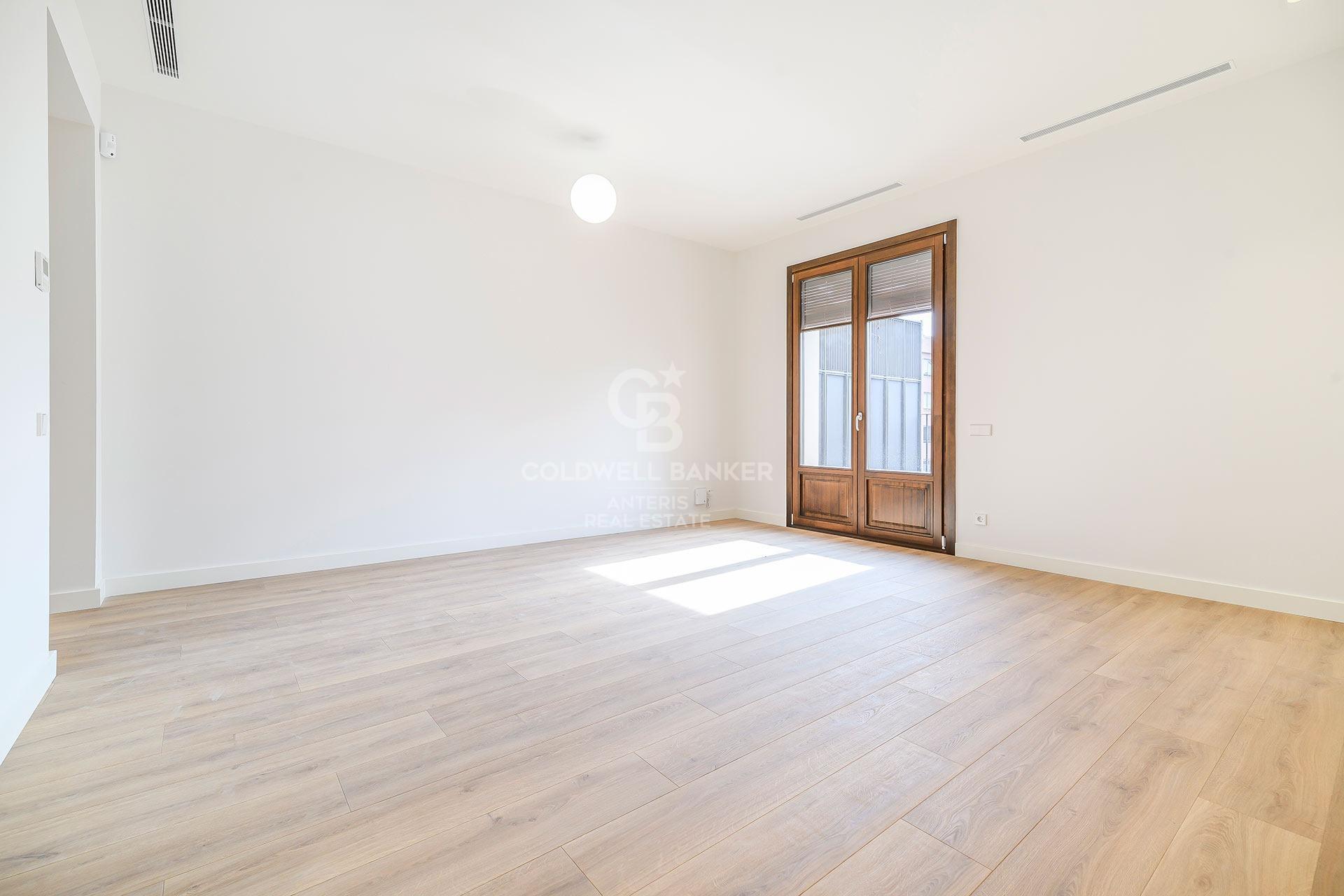 Penthouse z tarasem w doskonałej lokalizacji przy Paseo de Gracia