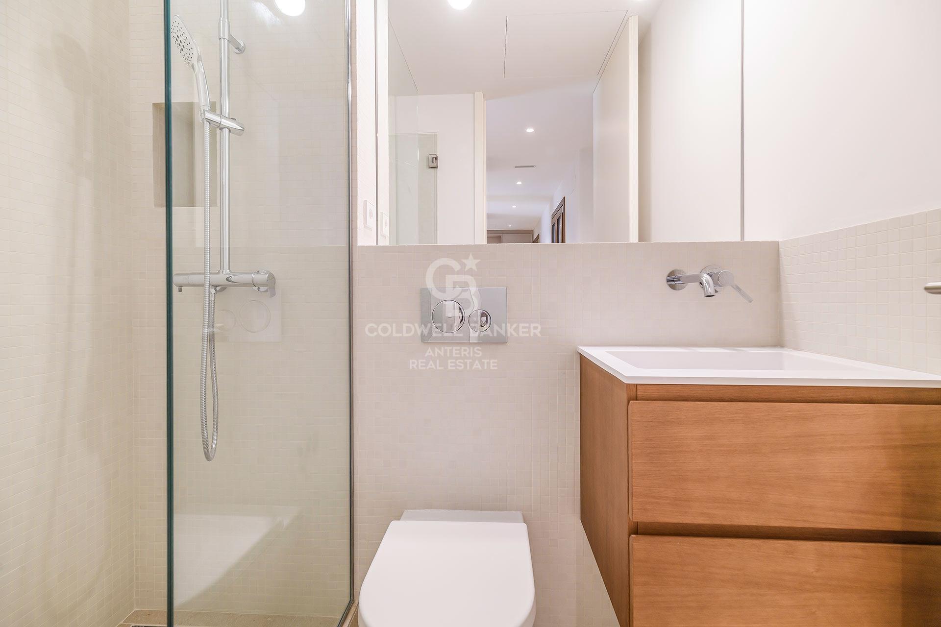 Penthouse z tarasem w doskonałej lokalizacji przy Paseo de Gracia