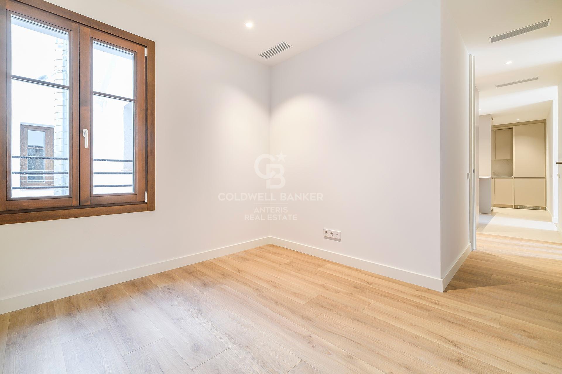 Penthouse z tarasem w doskonałej lokalizacji przy Paseo de Gracia