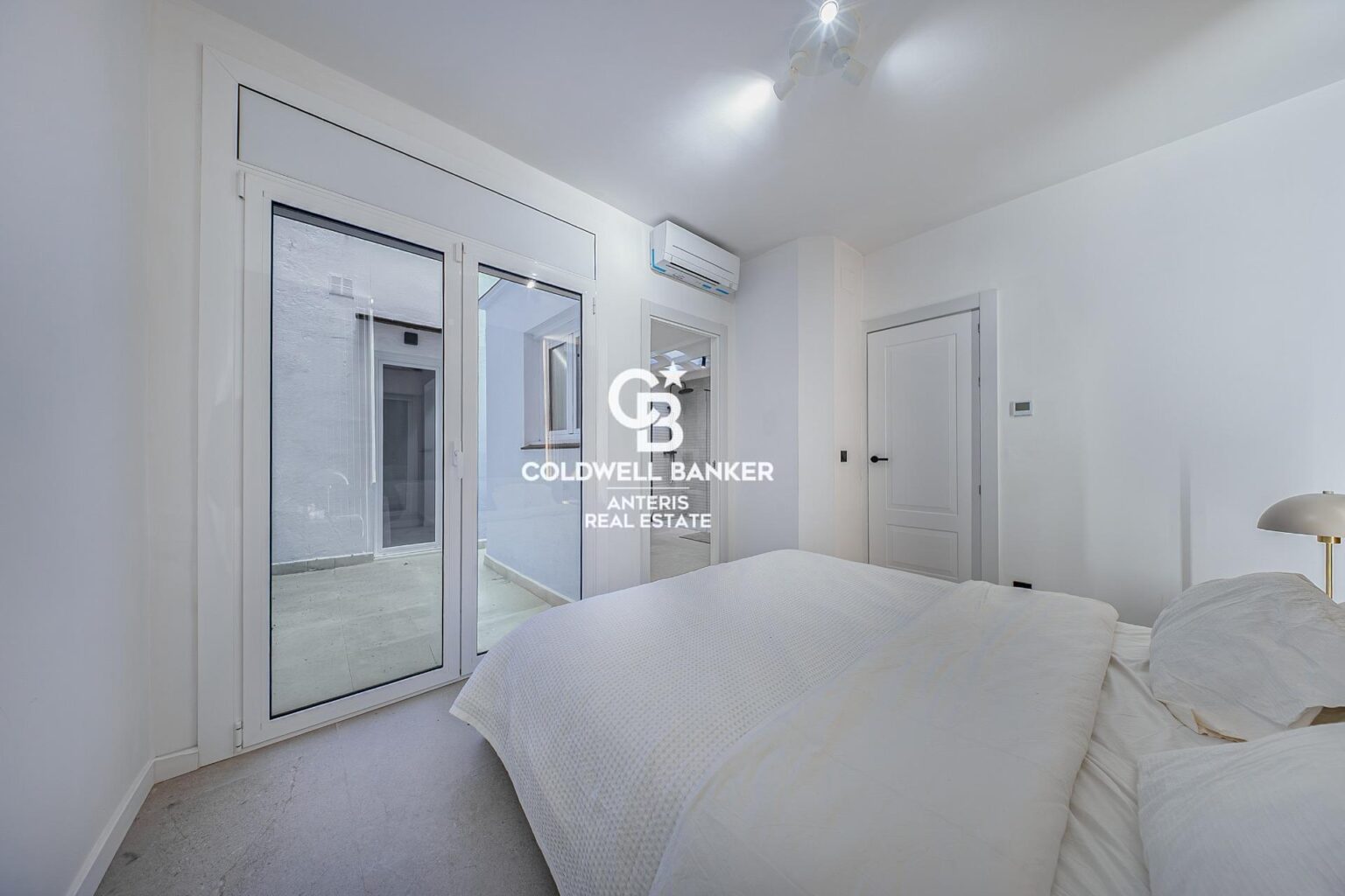 Exclusive three-level designer home in the heart of Eixample