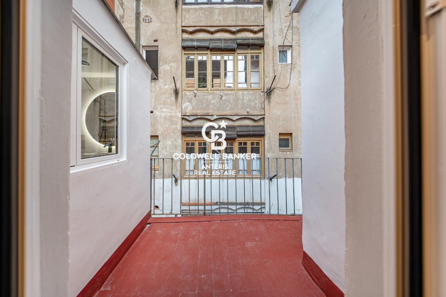 Exclusive three-level designer home in the heart of Eixample