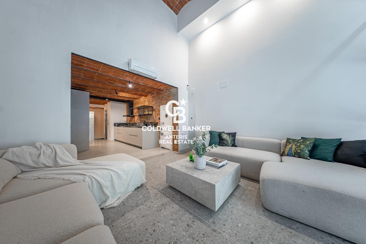 Exclusive three-level designer home in the heart of Eixample