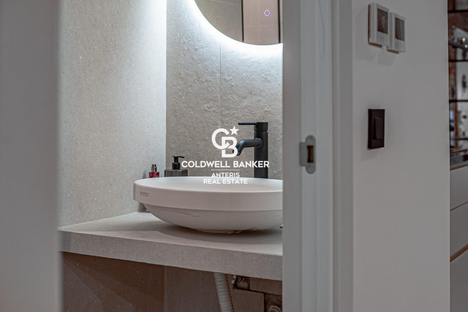 Exclusive three-level designer home in the heart of Eixample