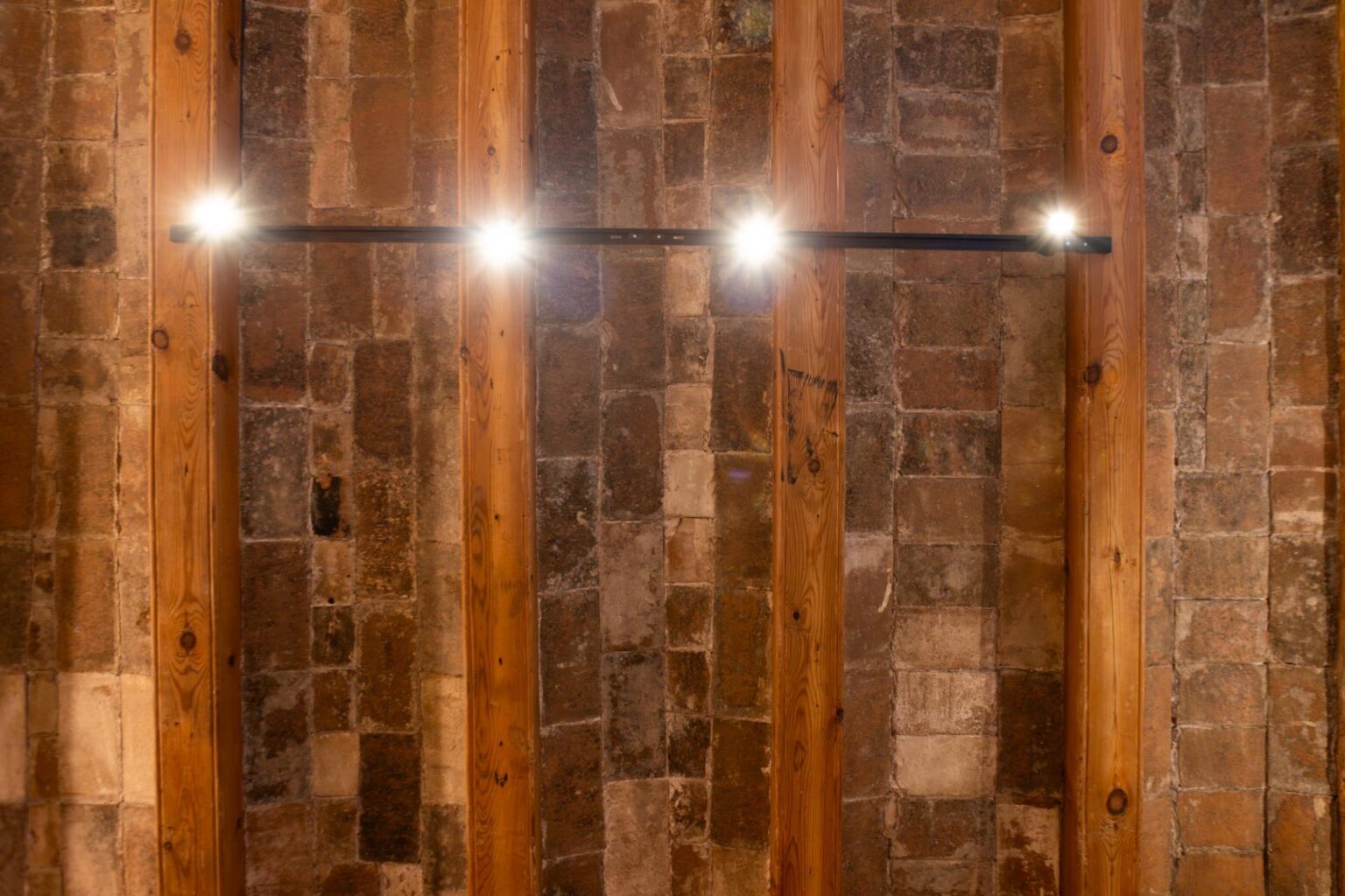 Brand-new apartment in a classical building