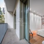 Elegante piso con parking en la finca