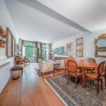 Elegante piso con parking en la finca