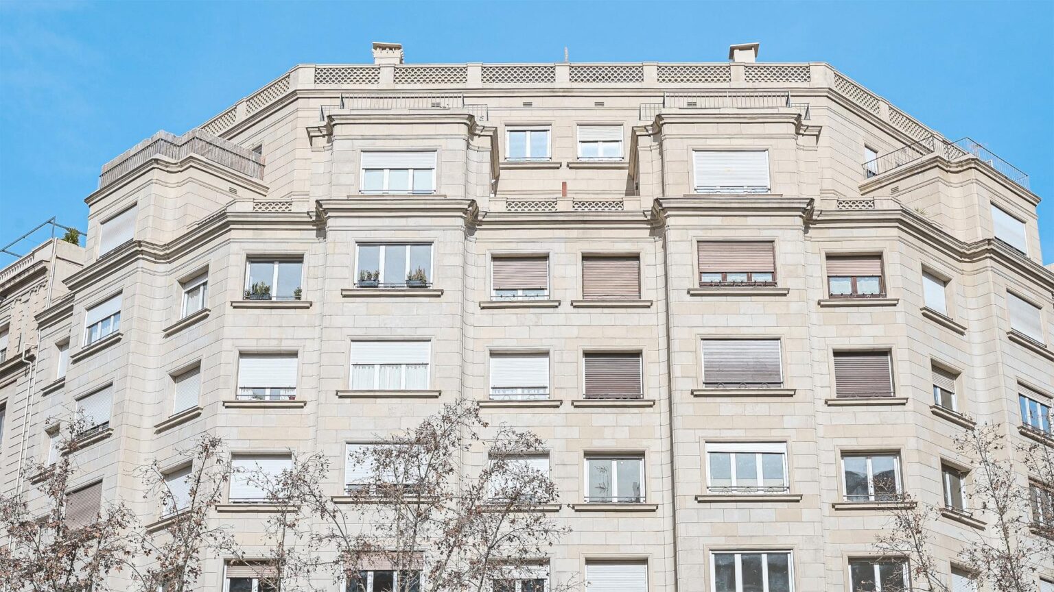 Luksusowy penthouse z dwoma tarasami i wyjątkowymi widokami