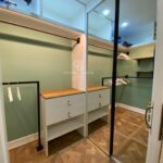 Eleganckie mieszkanie w modernistycznym budynku z niesamowitym widokiem