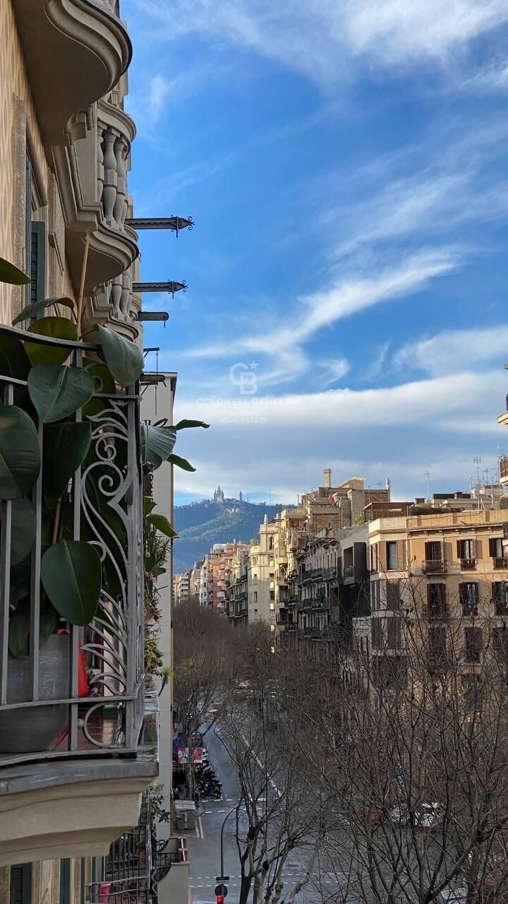 Eleganckie mieszkanie w modernistycznym budynku z niesamowitym widokiem