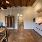 Eleganckie mieszkanie w modernistycznym budynku z niesamowitym widokiem