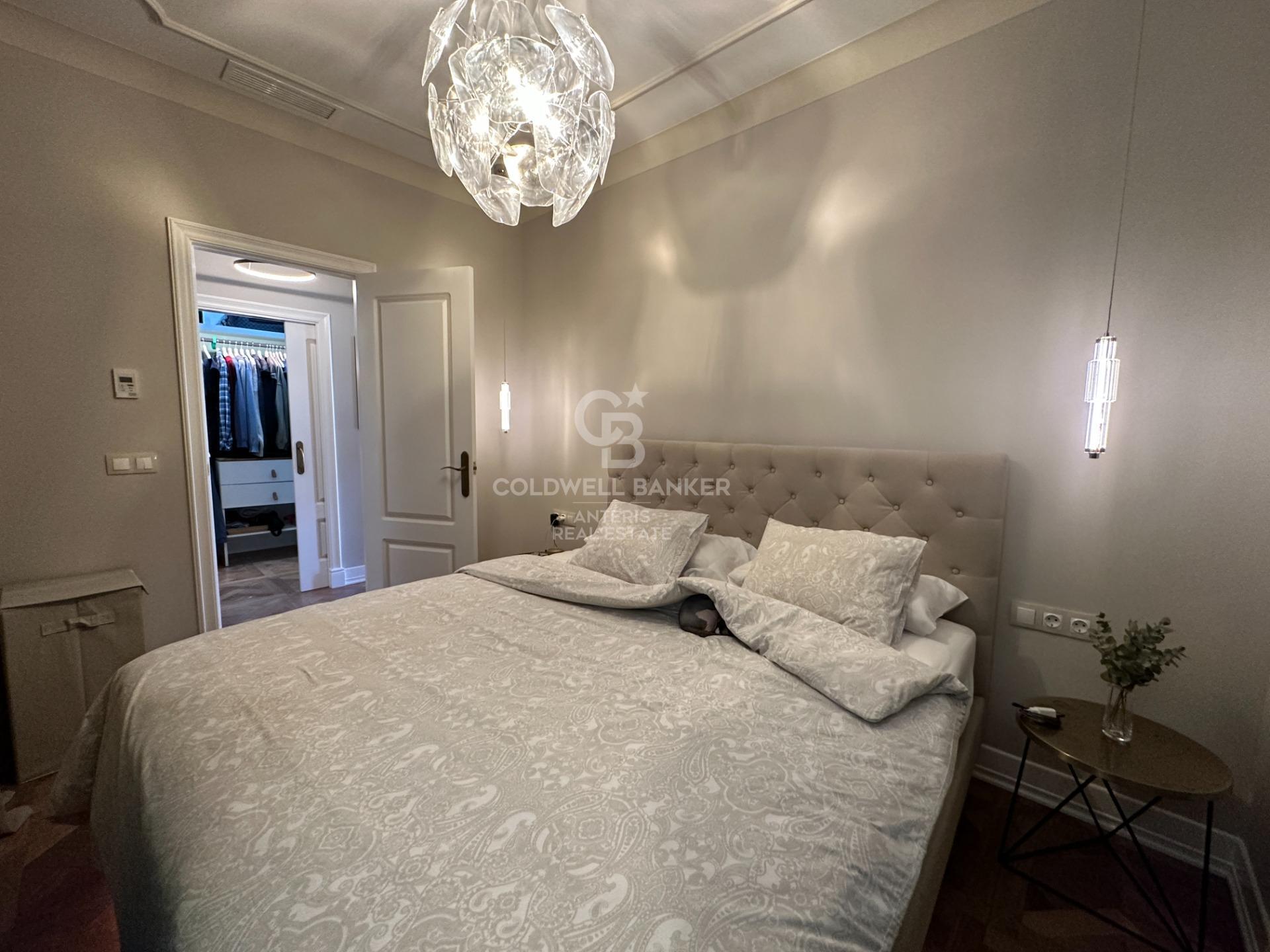 Eleganckie mieszkanie w modernistycznym budynku z niesamowitym widokiem