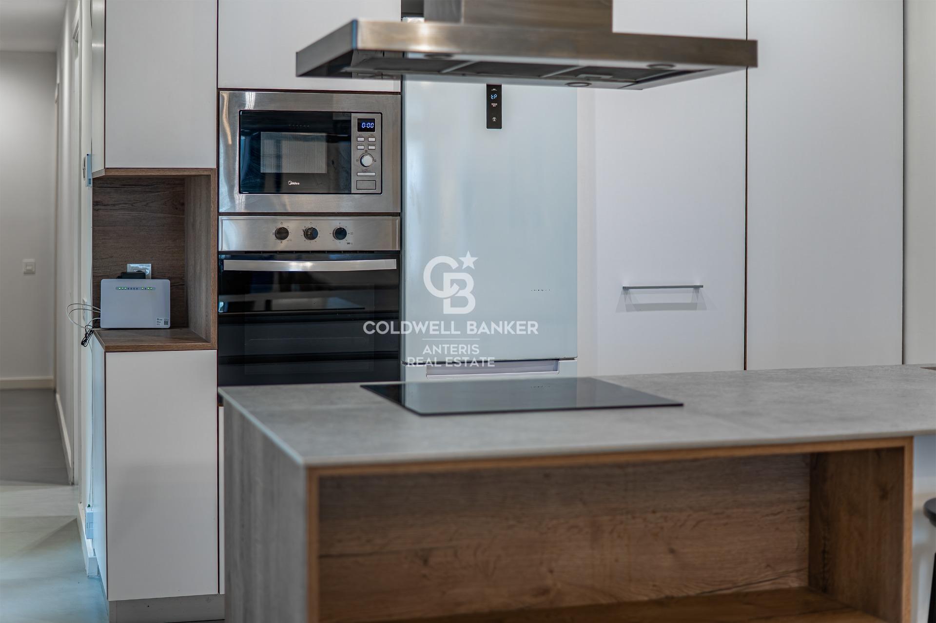 Spacious renovated apartment in historic building