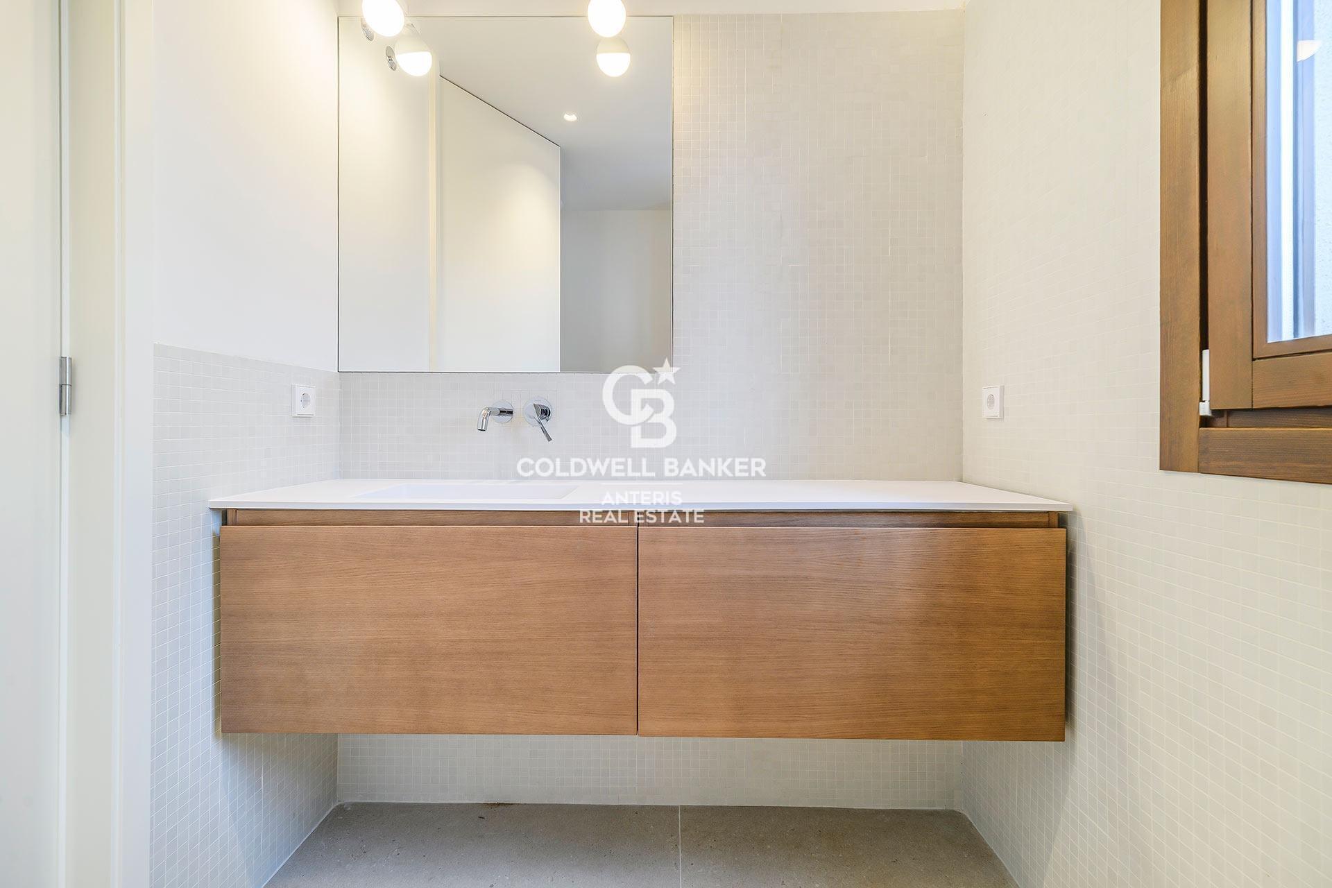 Ekskluzywny penthouse z tarasem w okazałym budynku w dzielnicy Quadrat d’Or