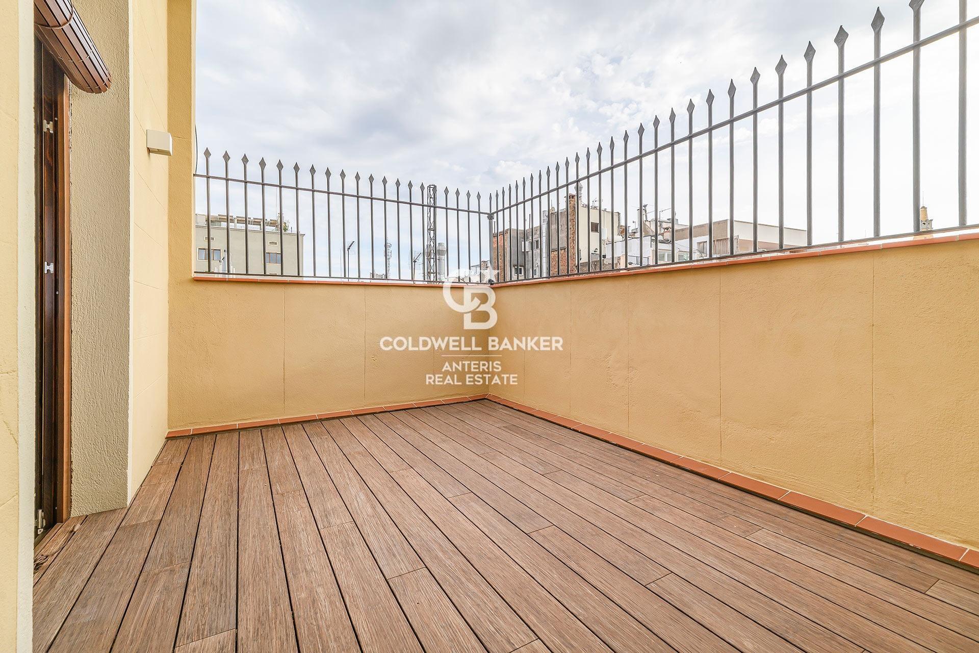 Ekskluzywny penthouse z tarasem w okazałym budynku w dzielnicy Quadrat d’Or