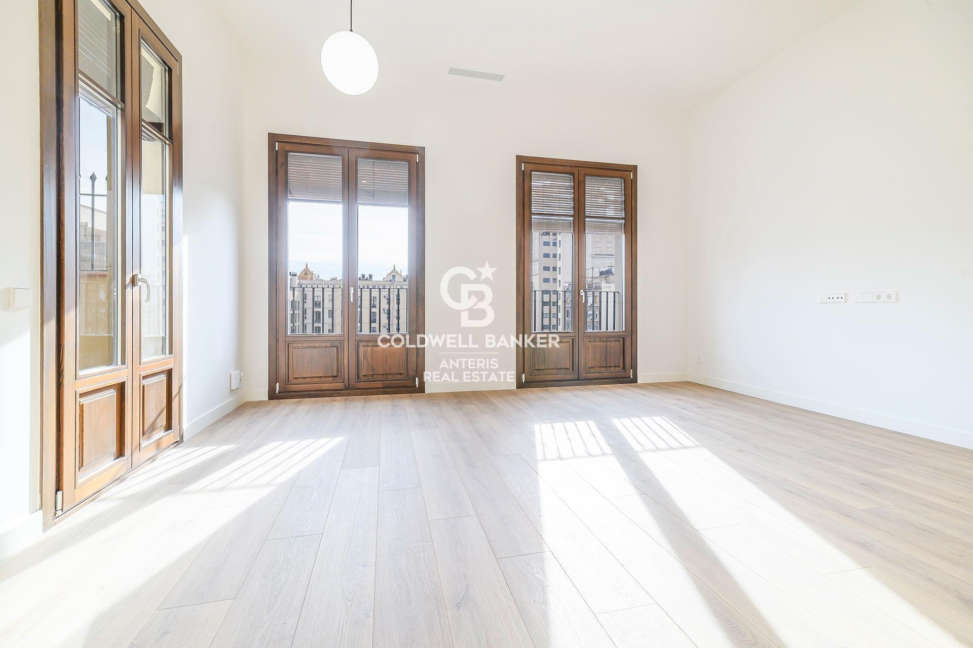 Ekskluzywny penthouse z tarasem w okazałym budynku w dzielnicy Quadrat d’Or