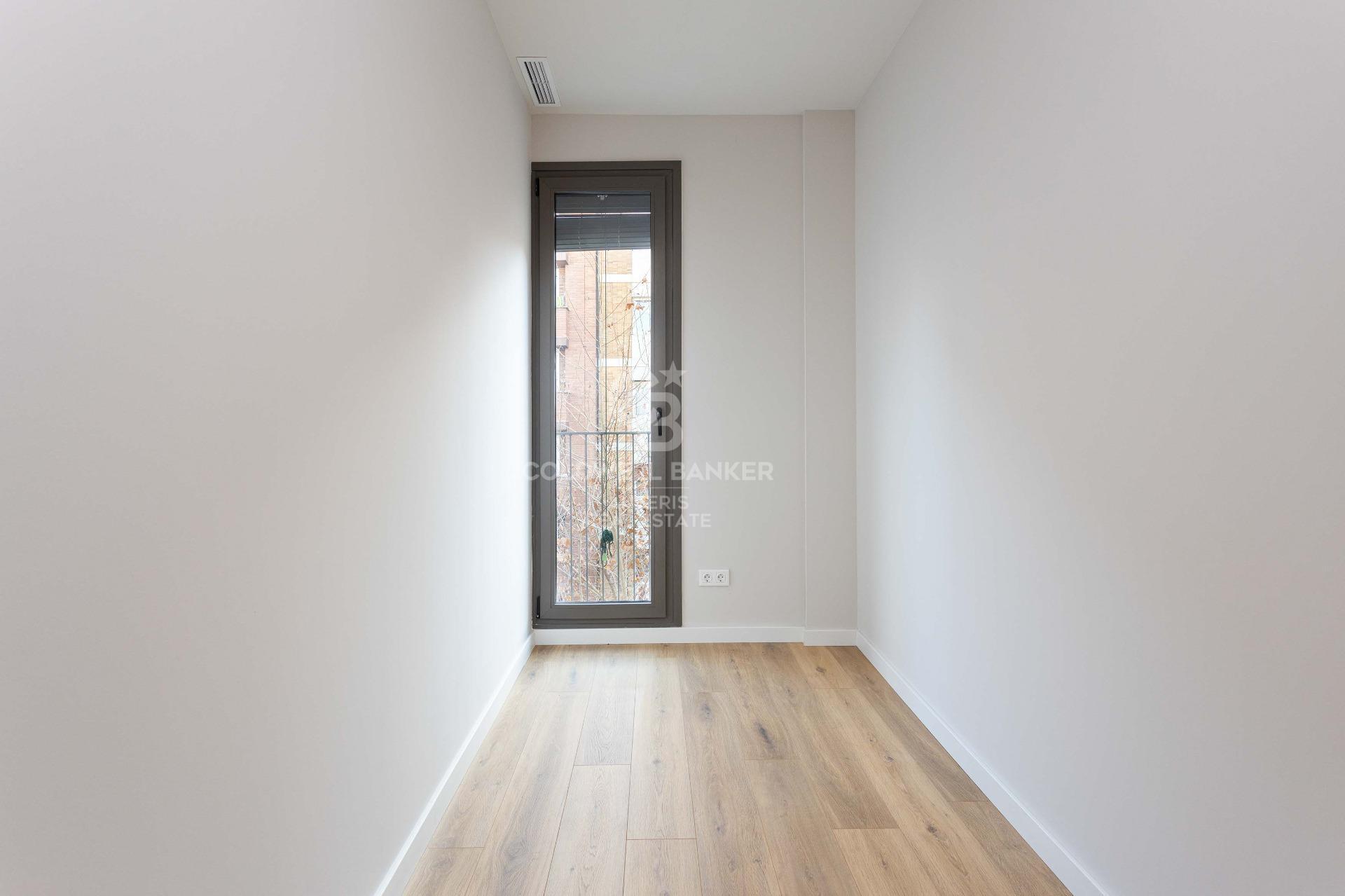 Penthouse with private terrace in Poblenou