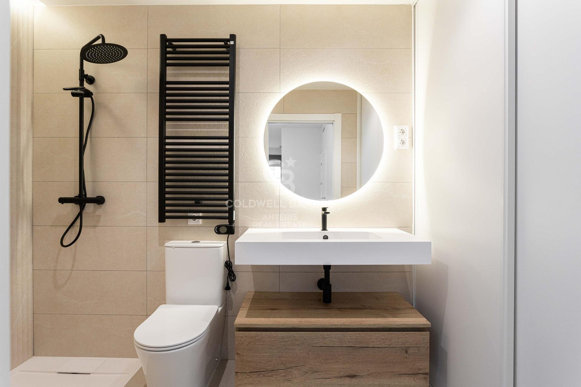 Penthouse with private terrace in Poblenou