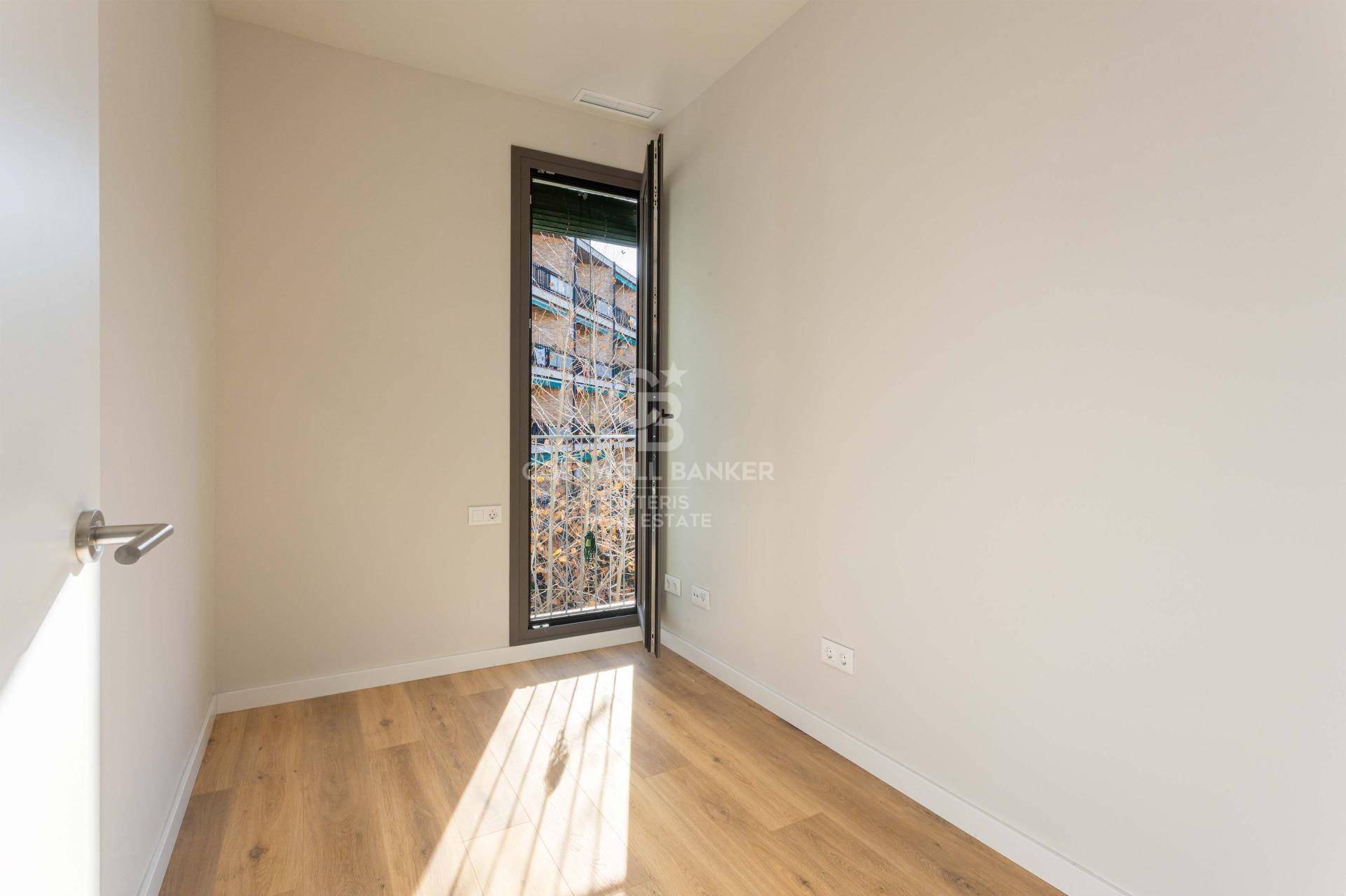 Penthouse with private terrace in Poblenou