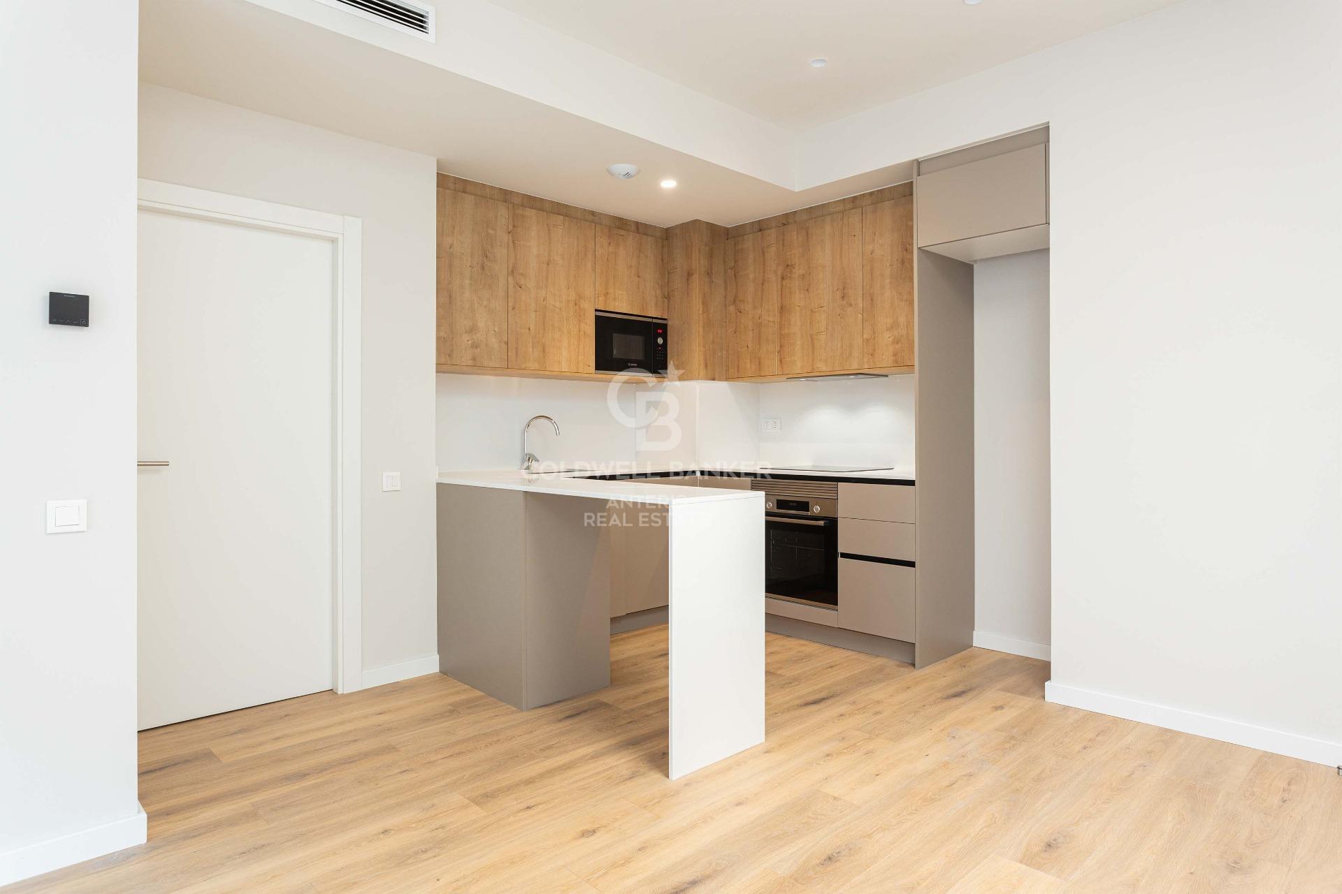 Penthouse with private terrace in Poblenou