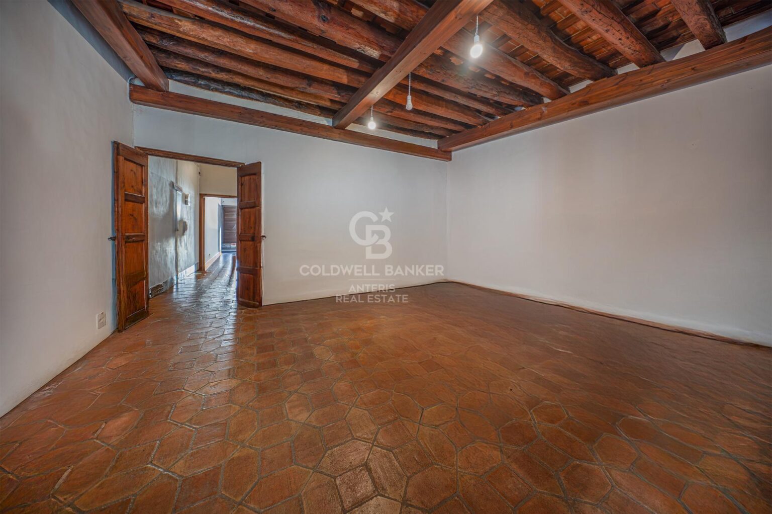 Casa y local céntrico con alta rentabilidad