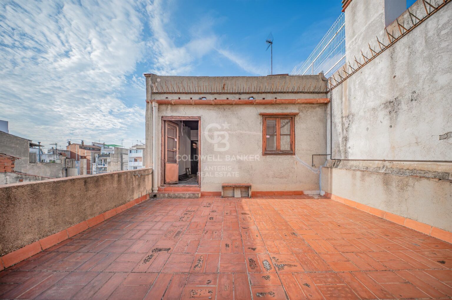 Casa y local céntrico con alta rentabilidad