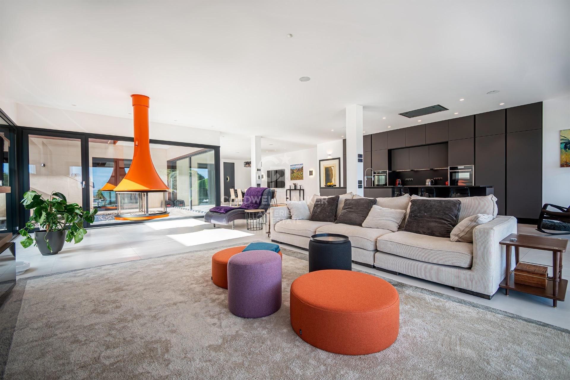 Exclusiva casa de lujo con piscina y vistas panorámicas