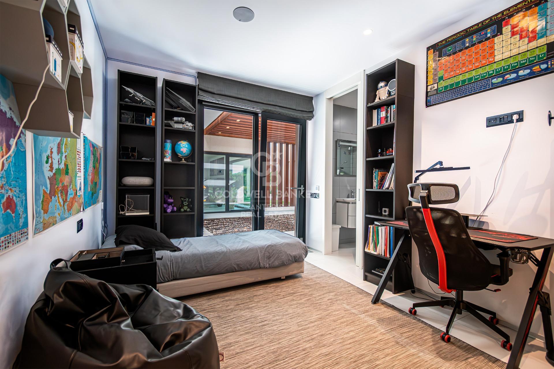 Exclusiva casa de lujo con piscina y vistas panorámicas