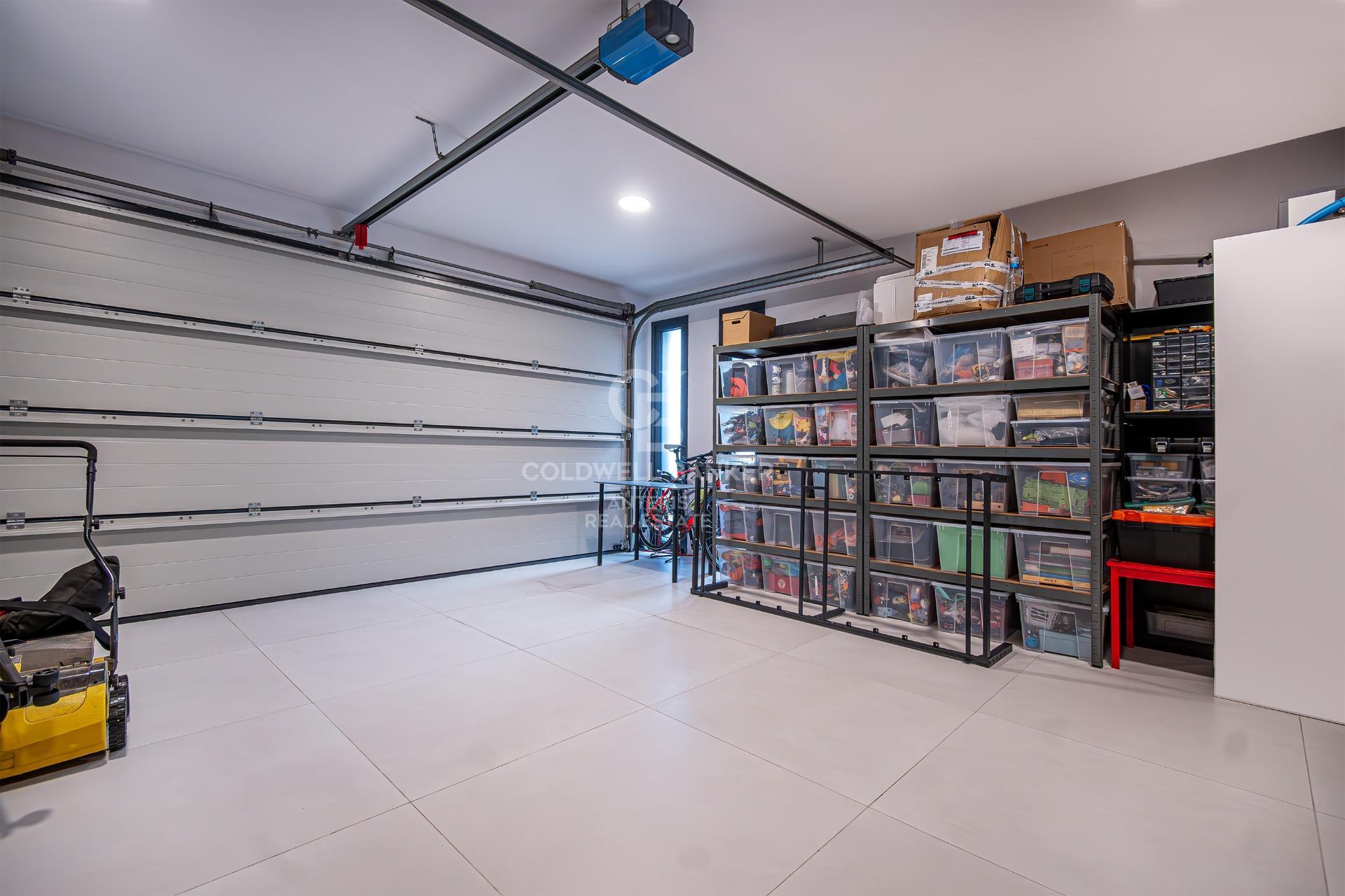 Exclusiva casa de lujo con piscina y vistas panorámicas