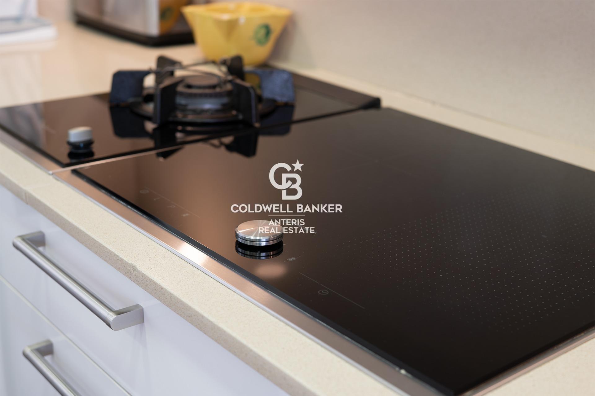 Jasny penthouse z tarasem przy ulicy Francesc Macià