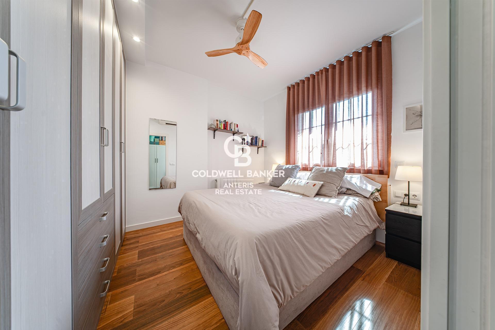 Jasny penthouse z tarasem przy ulicy Francesc Macià