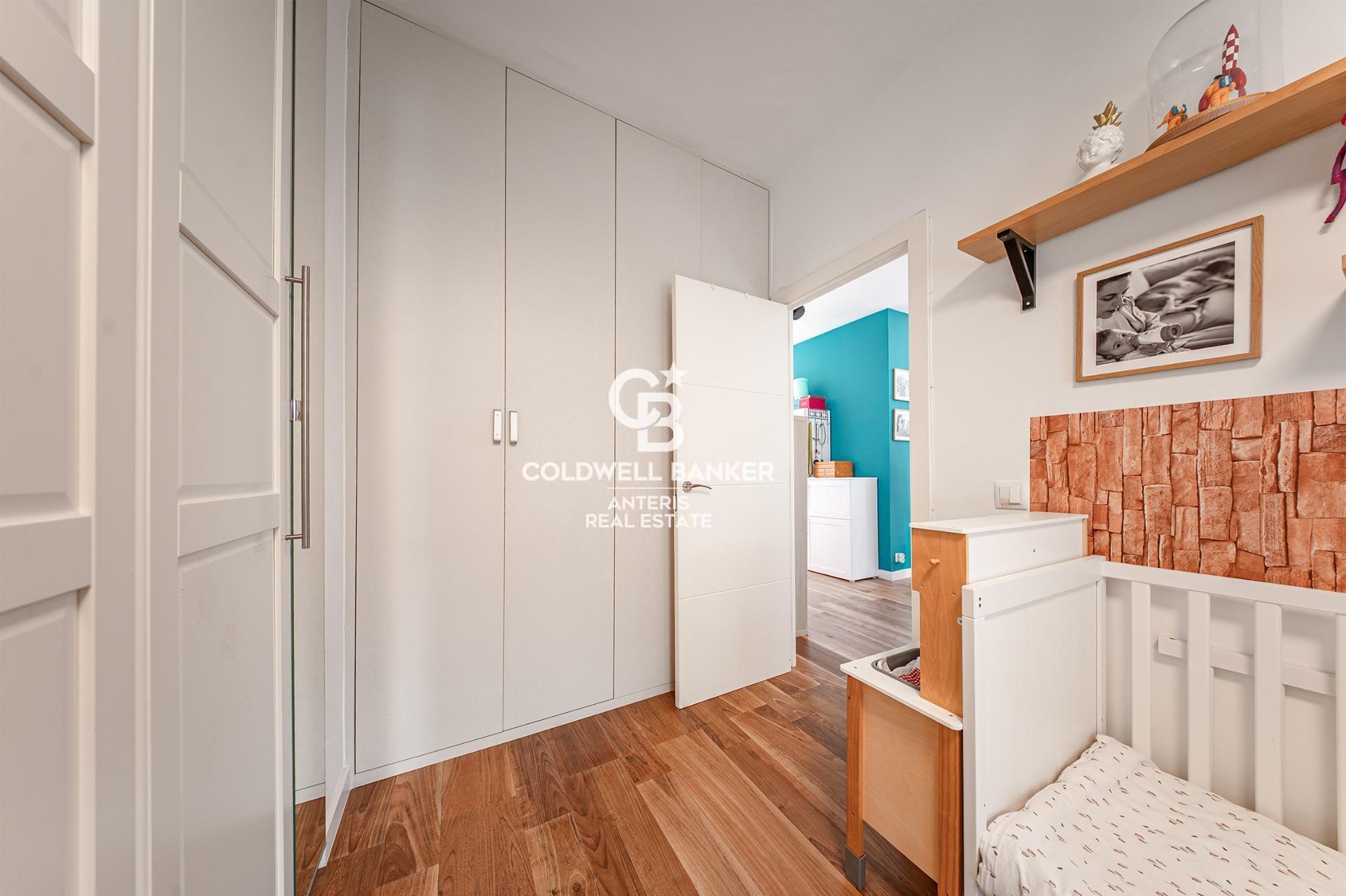 Jasny penthouse z tarasem przy ulicy Francesc Macià