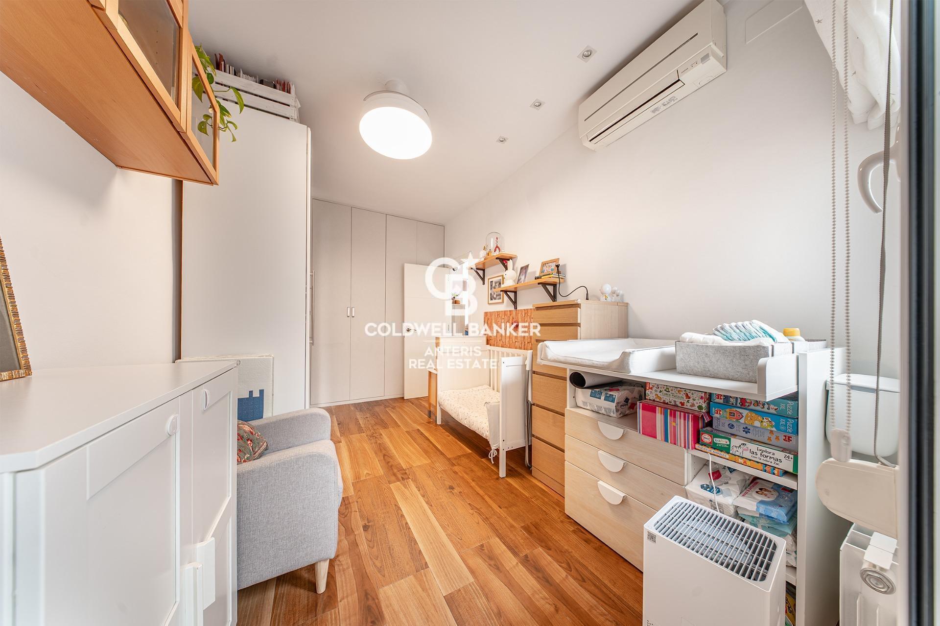 Jasny penthouse z tarasem przy ulicy Francesc Macià