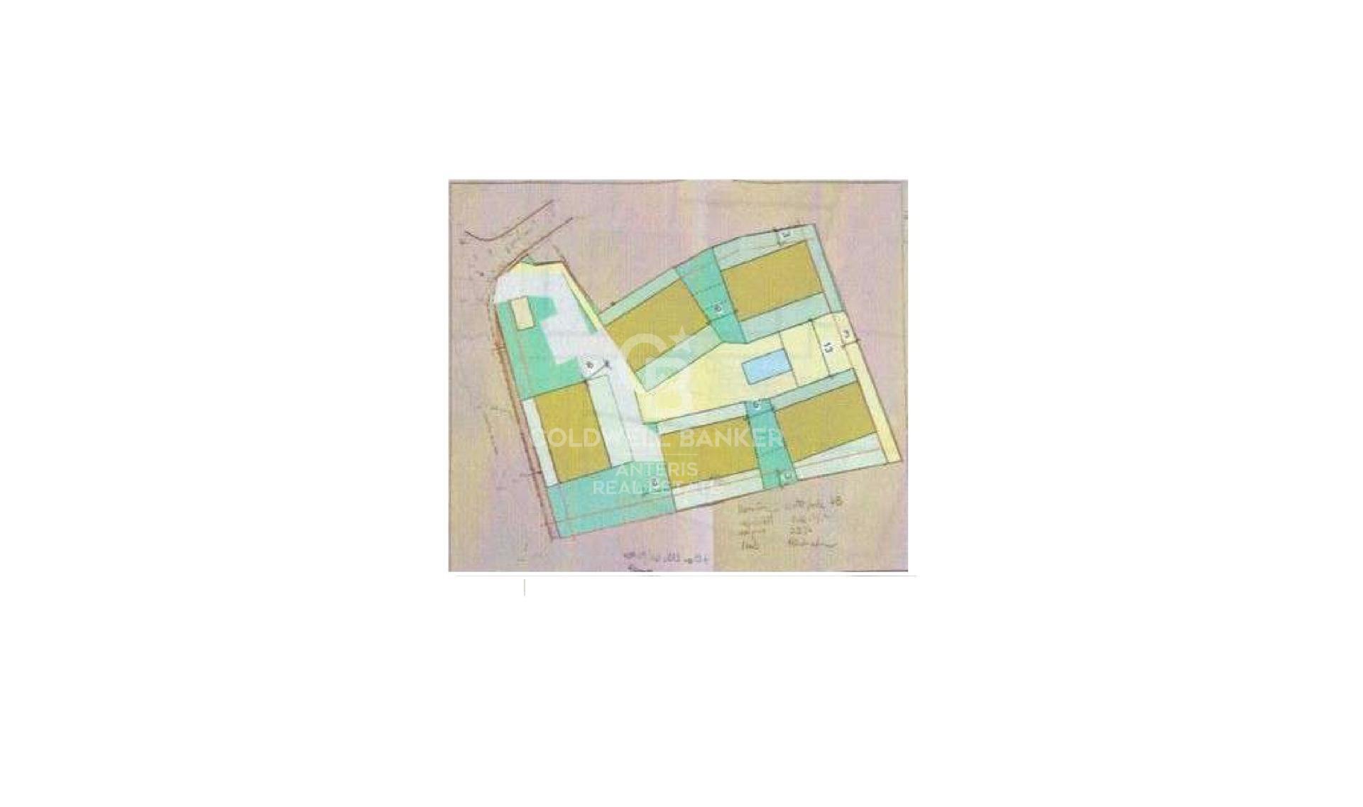 Exclusive plot for sale with strong residential development potential less than 100 meters from the beach