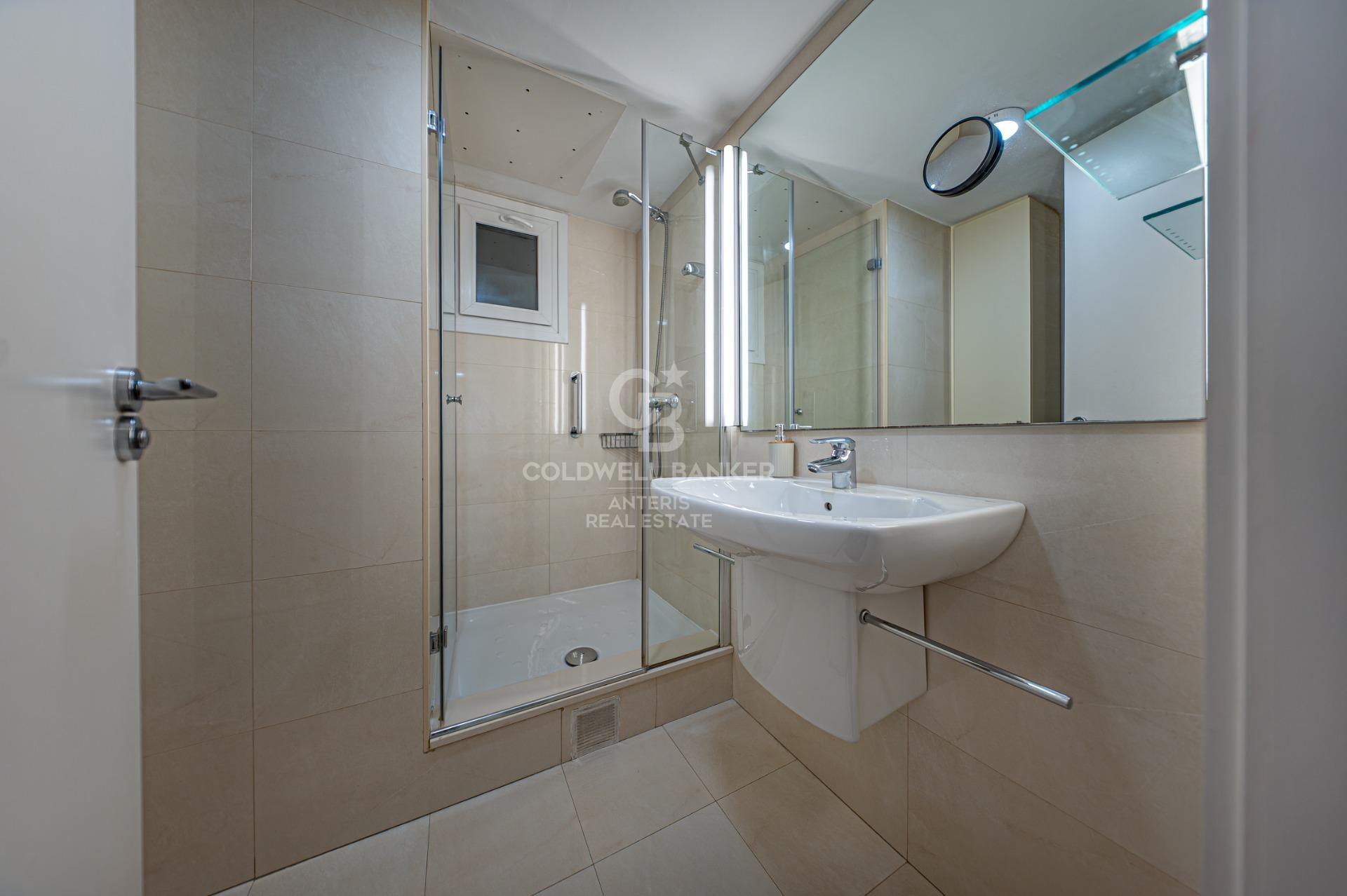 Doskonała lokalizacja w L’Antiga Esquerra de l’Eixample