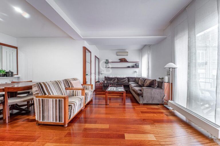 Doskonała lokalizacja w L’Antiga Esquerra de l’Eixample