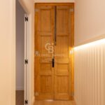 W pełni wyremontowany apartament na najwyższym piętrze w Quadrat d’or