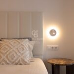 W pełni wyremontowany apartament na najwyższym piętrze w Quadrat d’or