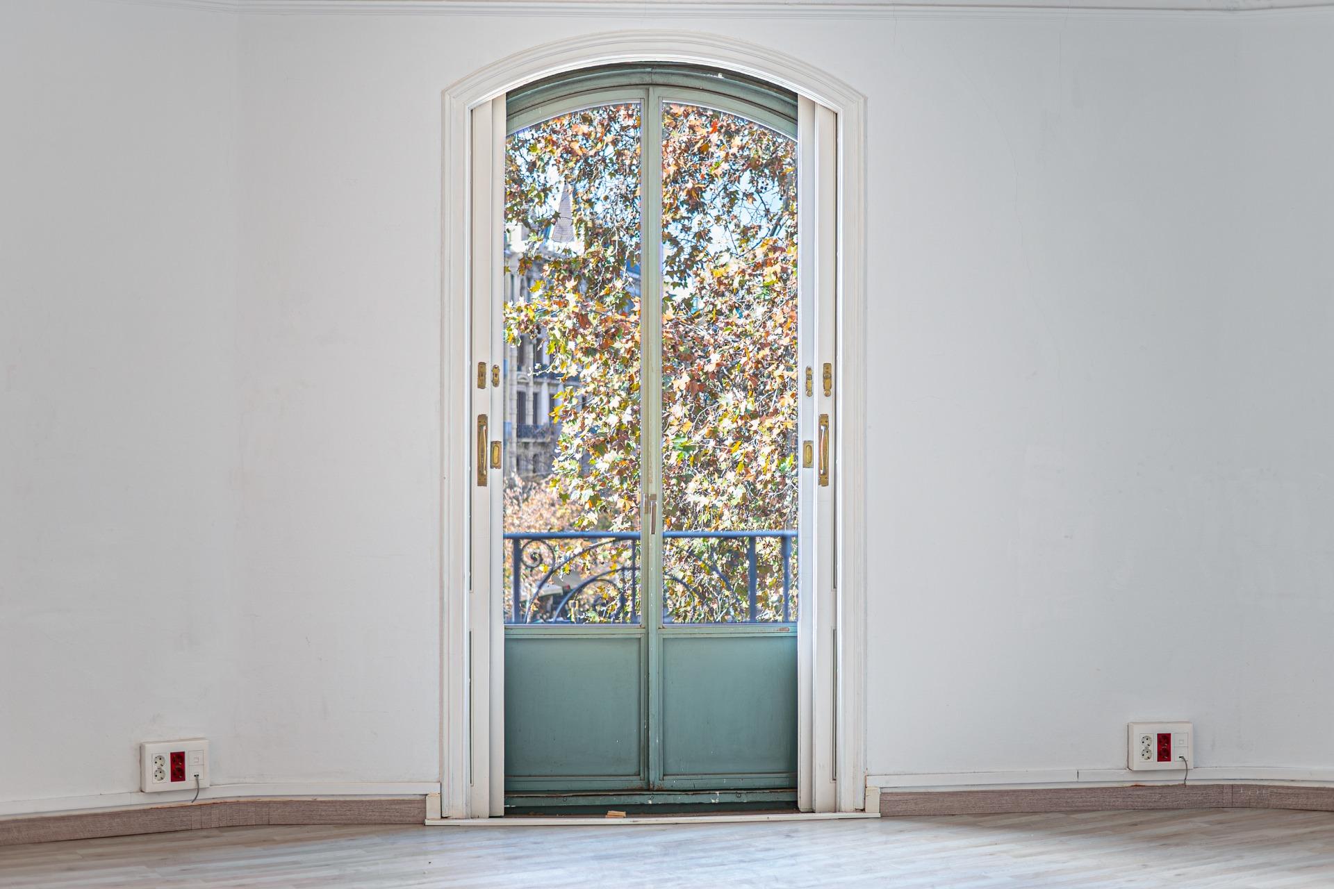 Bright and central office for rent.