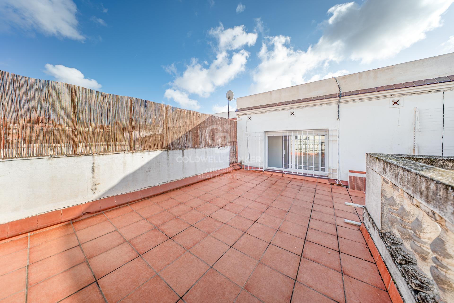 Penthouse w dzielnicy La Bonanova  z dwoma prywatnymi tarasami