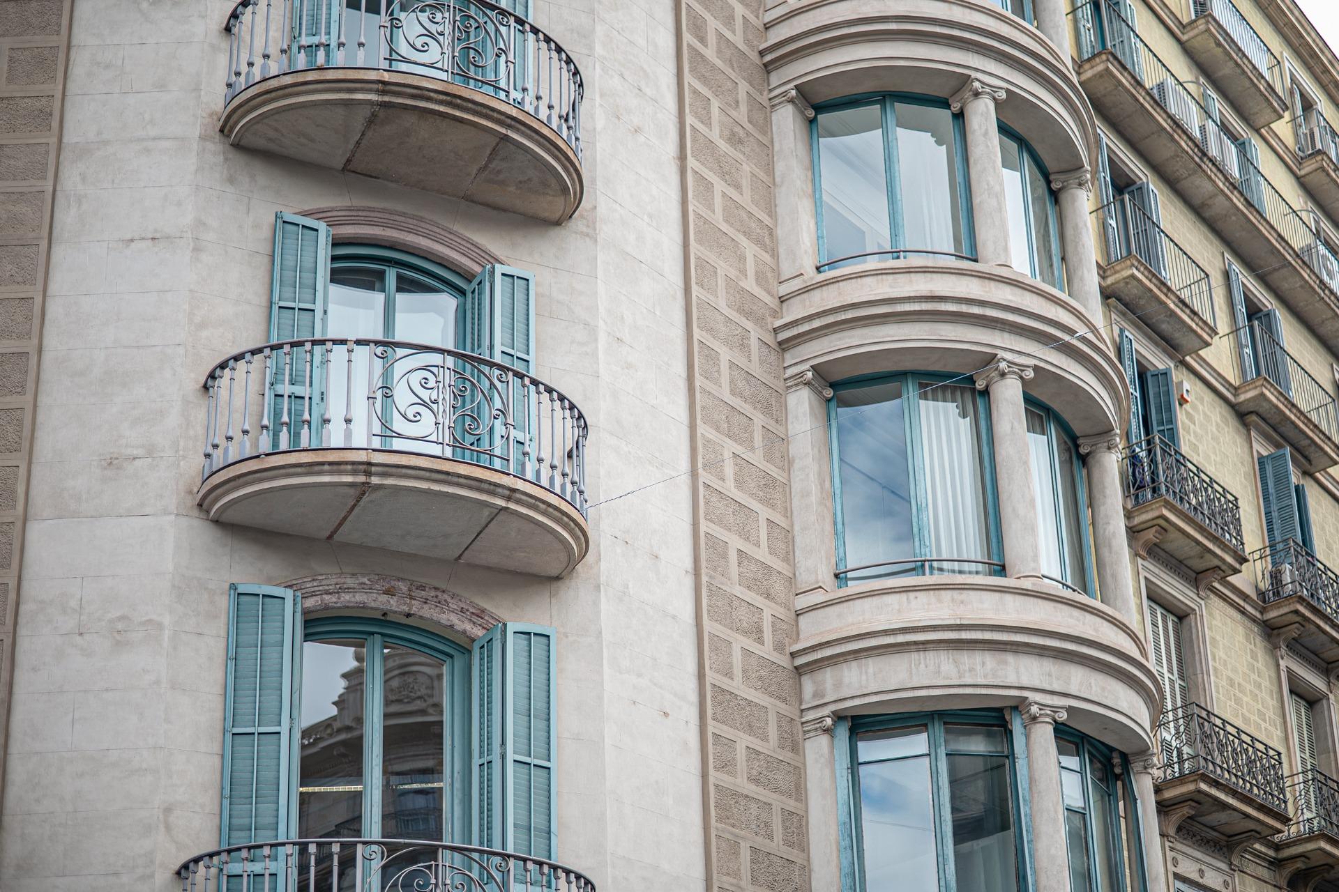 Bright and central office for rent.