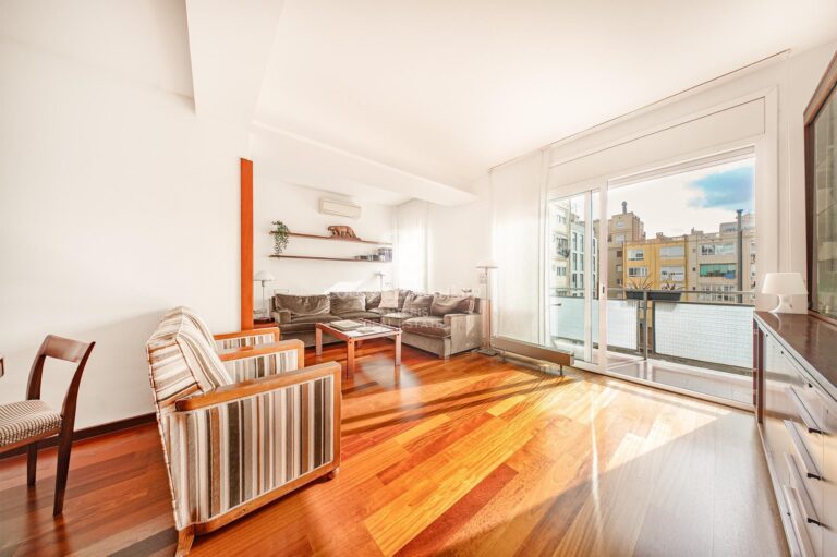 Excellent location in L’Antiga Esquerra de l’Eixample