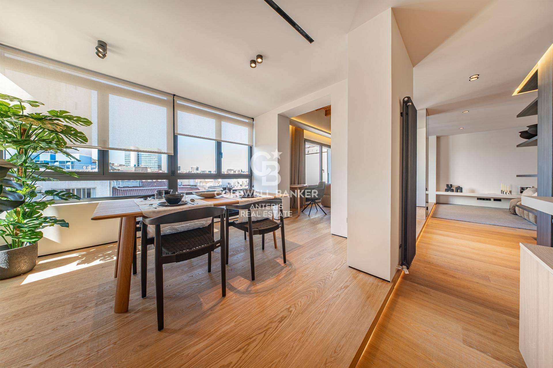 Luksusowy, odnowiony penthouse z tarasem