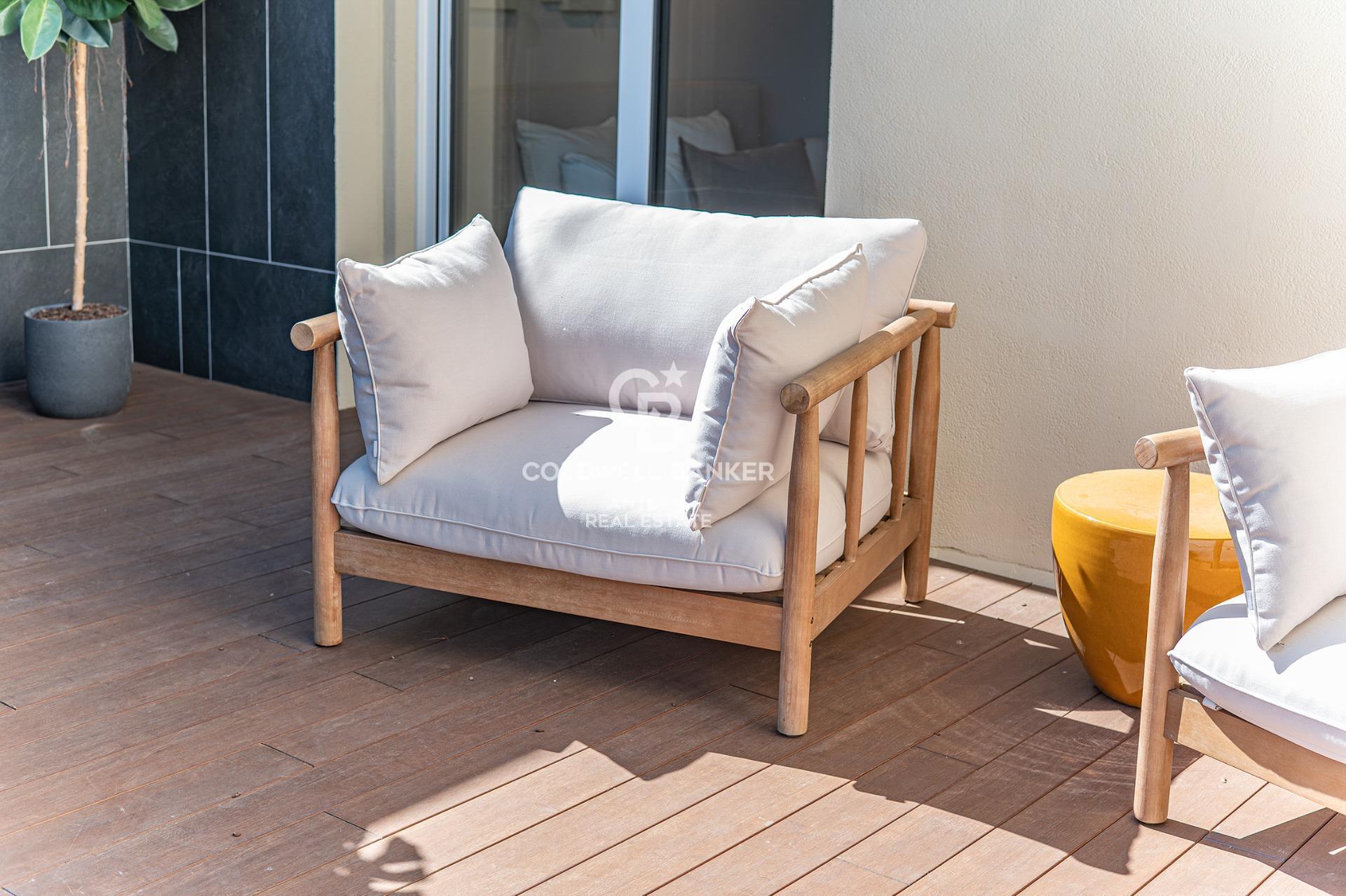 Luksusowy, odnowiony penthouse z tarasem