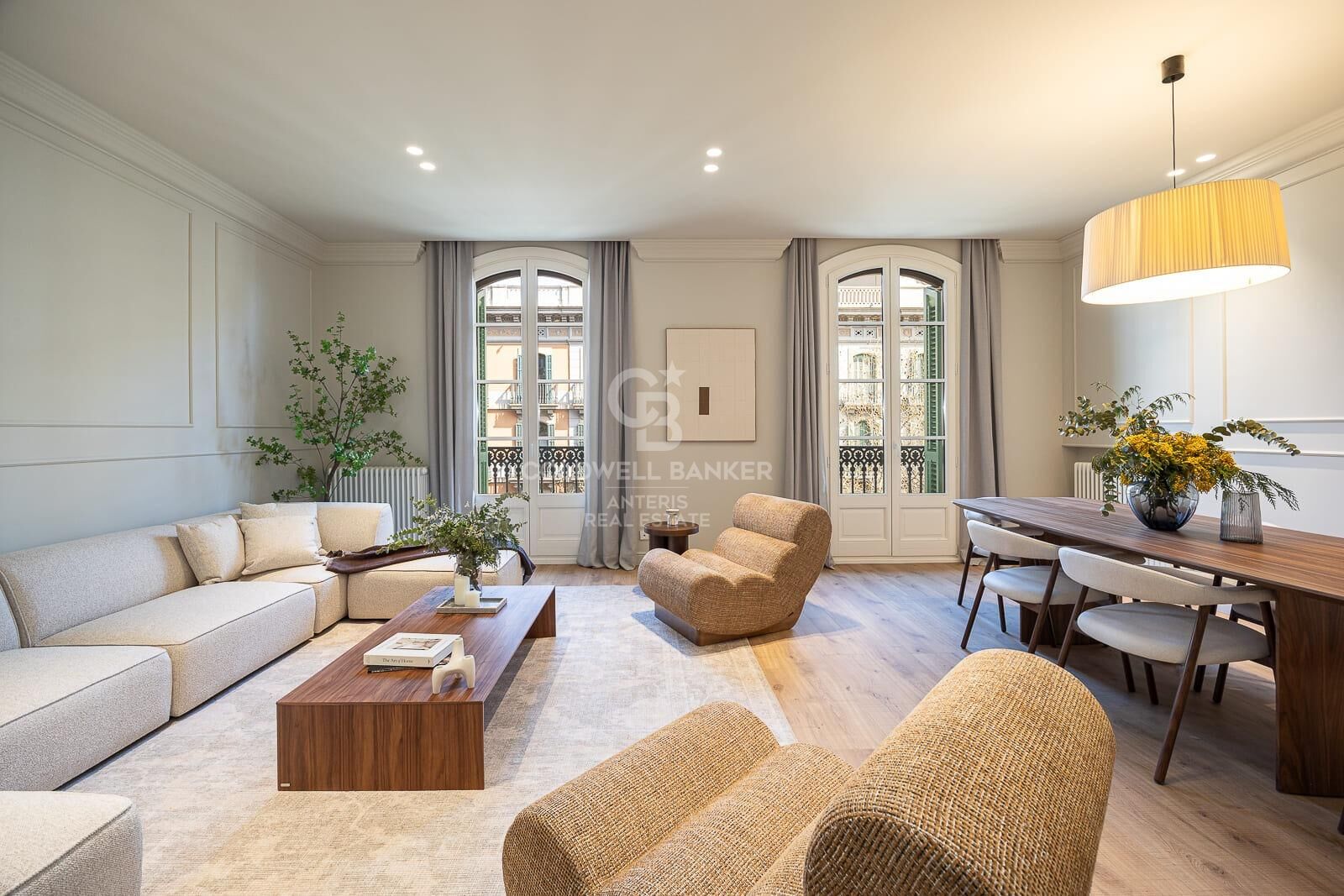 Elegancja i ekskluzywność w dzielnicy Quadrat d’Or