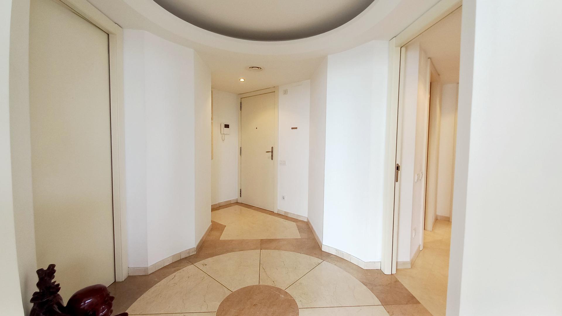 LUXURY: Spectacular 14th floor apartment in Diagonal Mar