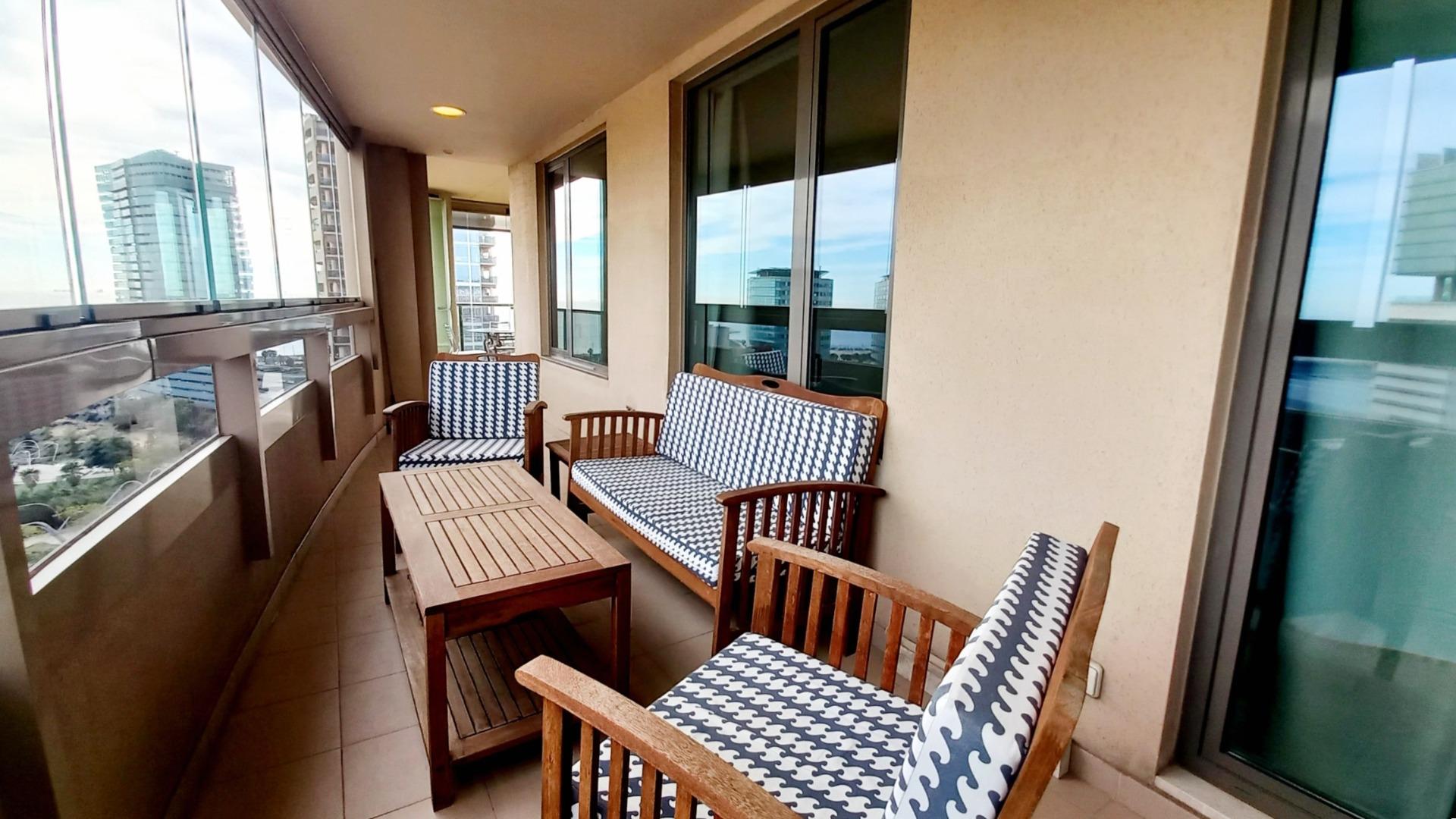 LUXURY: Spectacular 14th floor apartment in Diagonal Mar