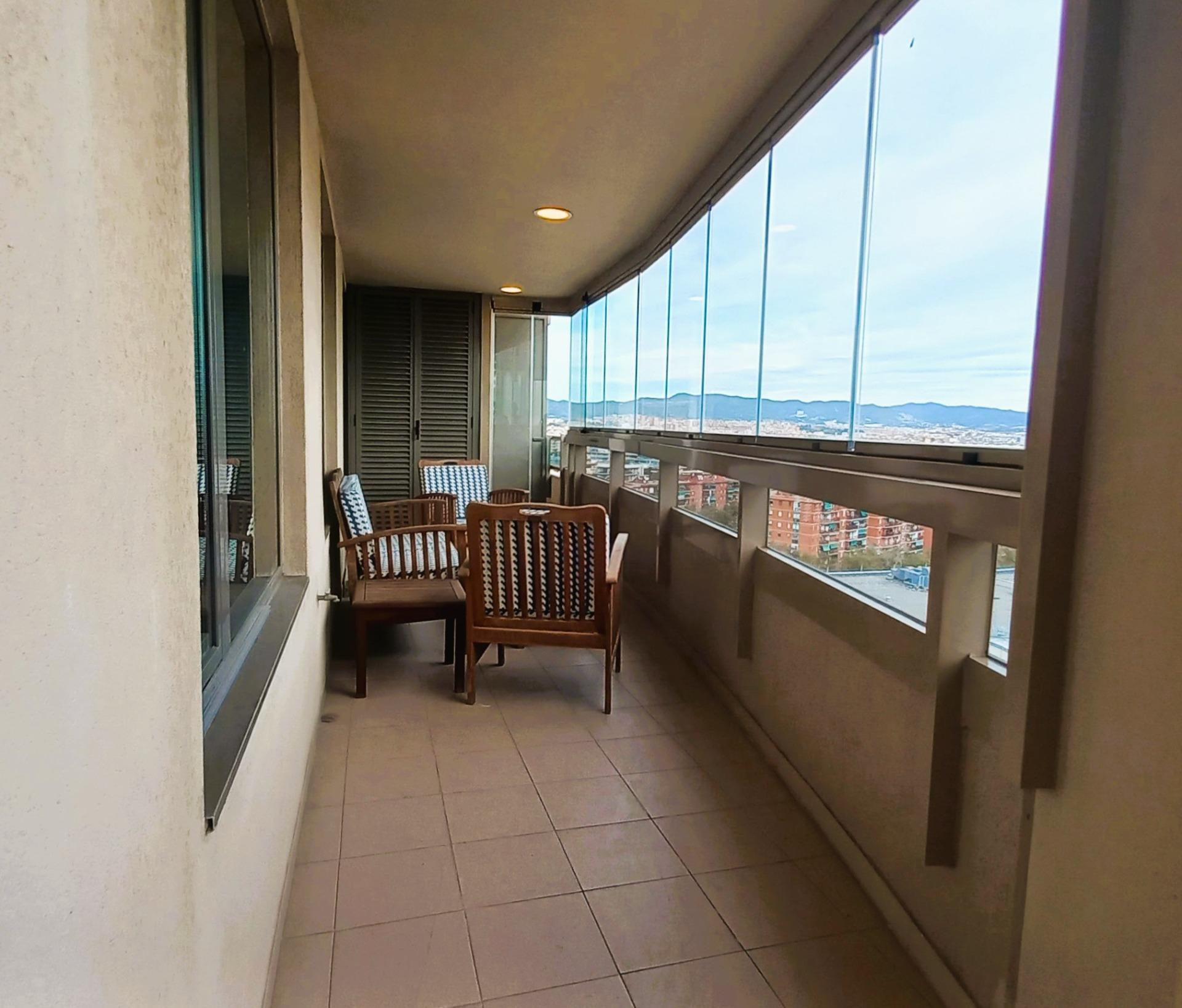 LUXURY: Spectacular 14th floor apartment in Diagonal Mar