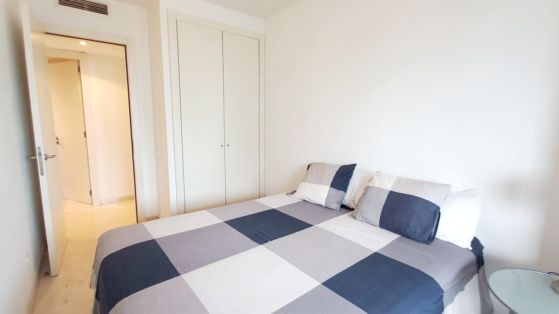 LUXURY: Spectacular 14th floor apartment in Diagonal Mar